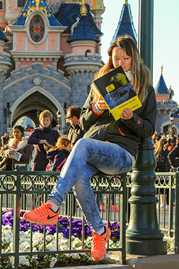 Jessica Mueller, Disneyland Paris, Frankreich